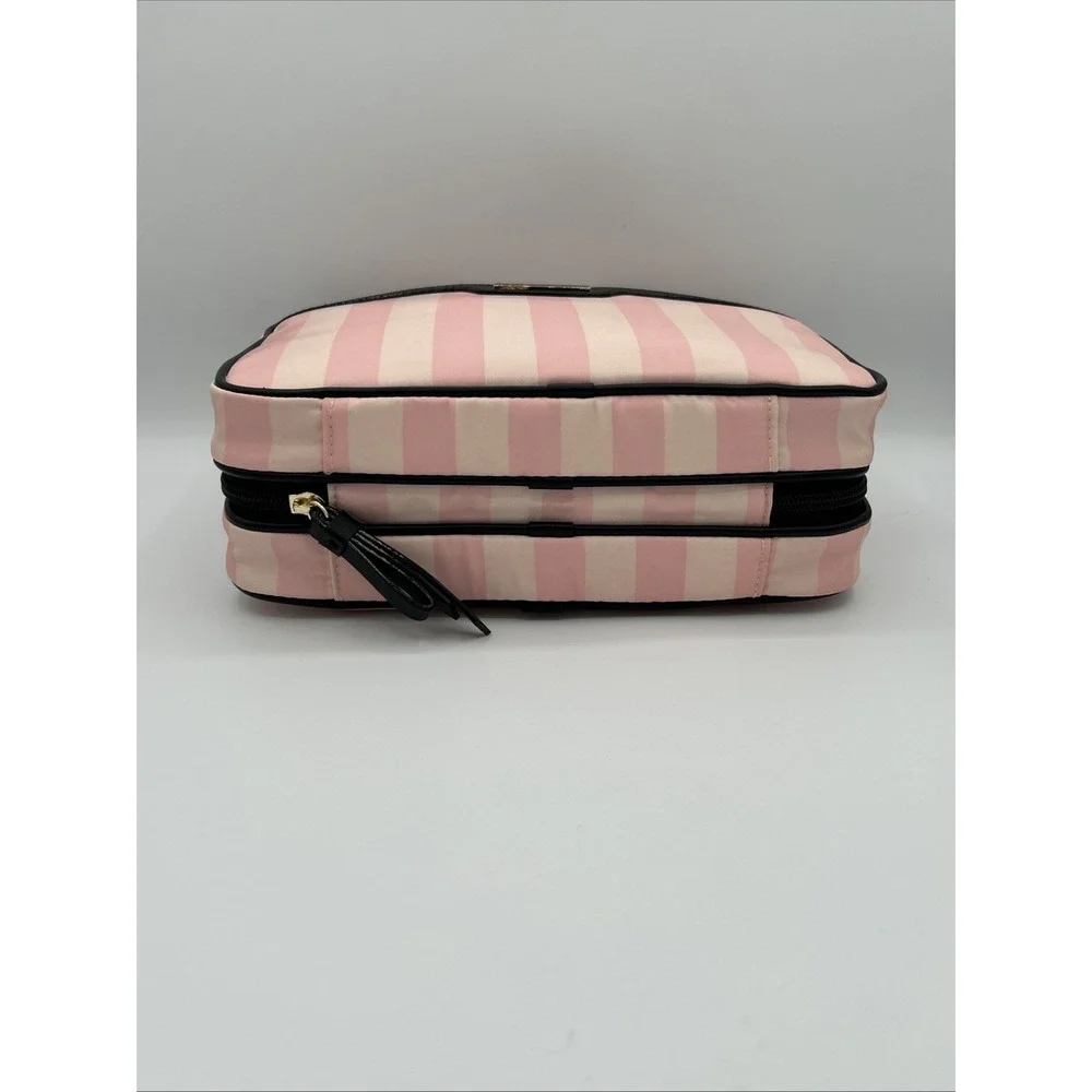 Victoria's Secret Hanging Cosmetics Bag,Heritage Stripes Pink Travel Case NEW - Picture 11 of 15
